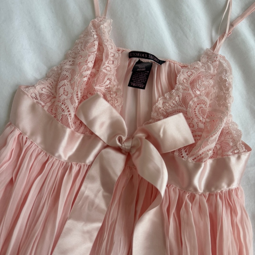 Victoria’s Secret Pink Lace Babydoll Nightie (Size Small)